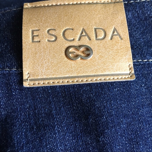 Escada Sz 36  Boot cut/ flare jeans - Picture 5 of 10